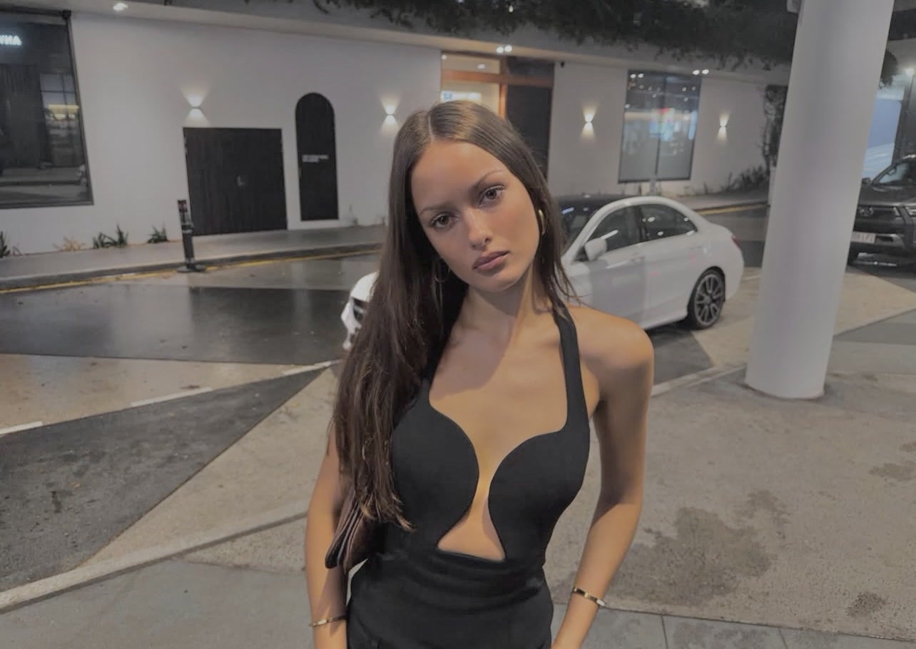 Noemi Vale before enhancement